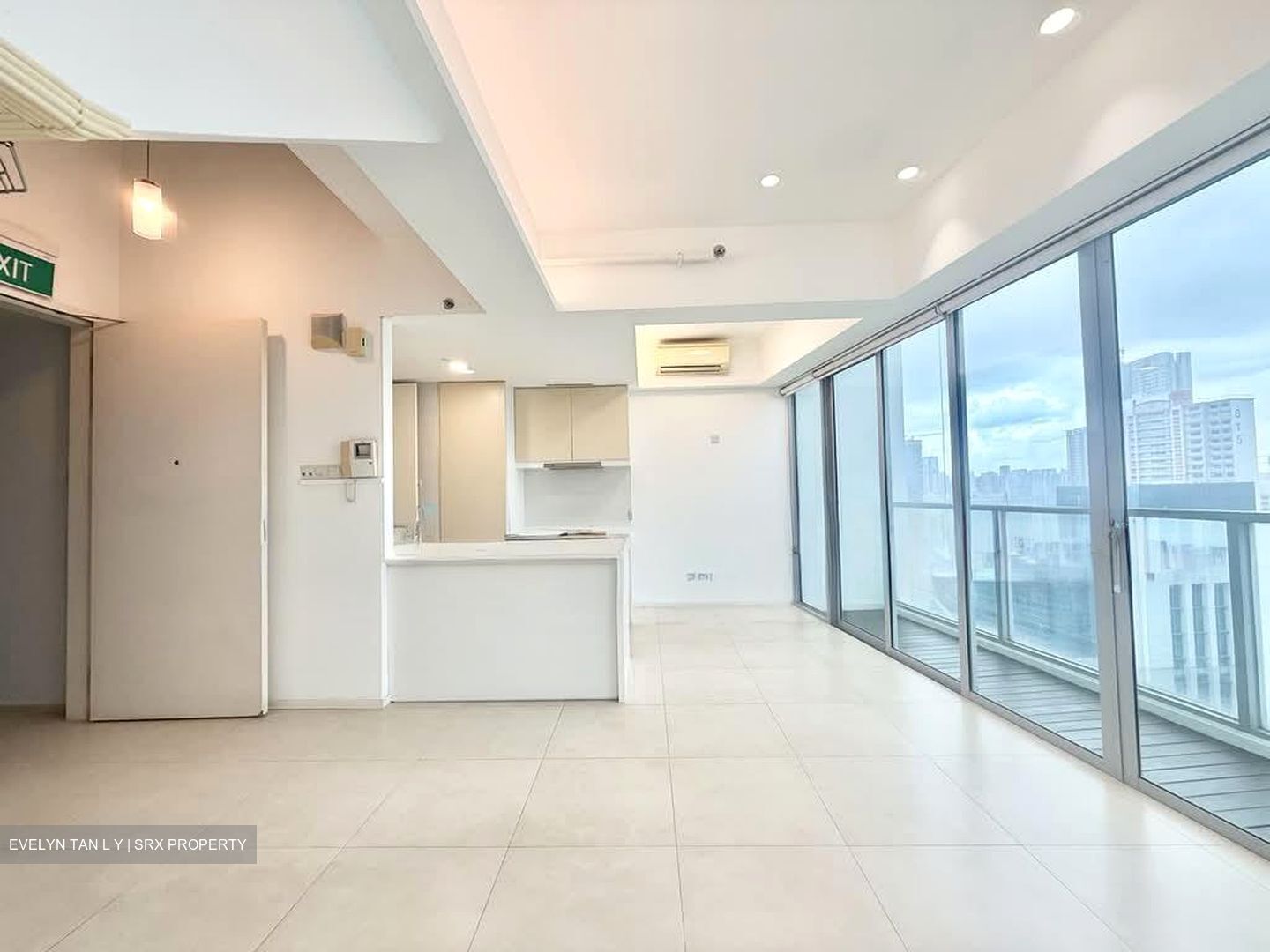 Southbank (D7), Office #587567141